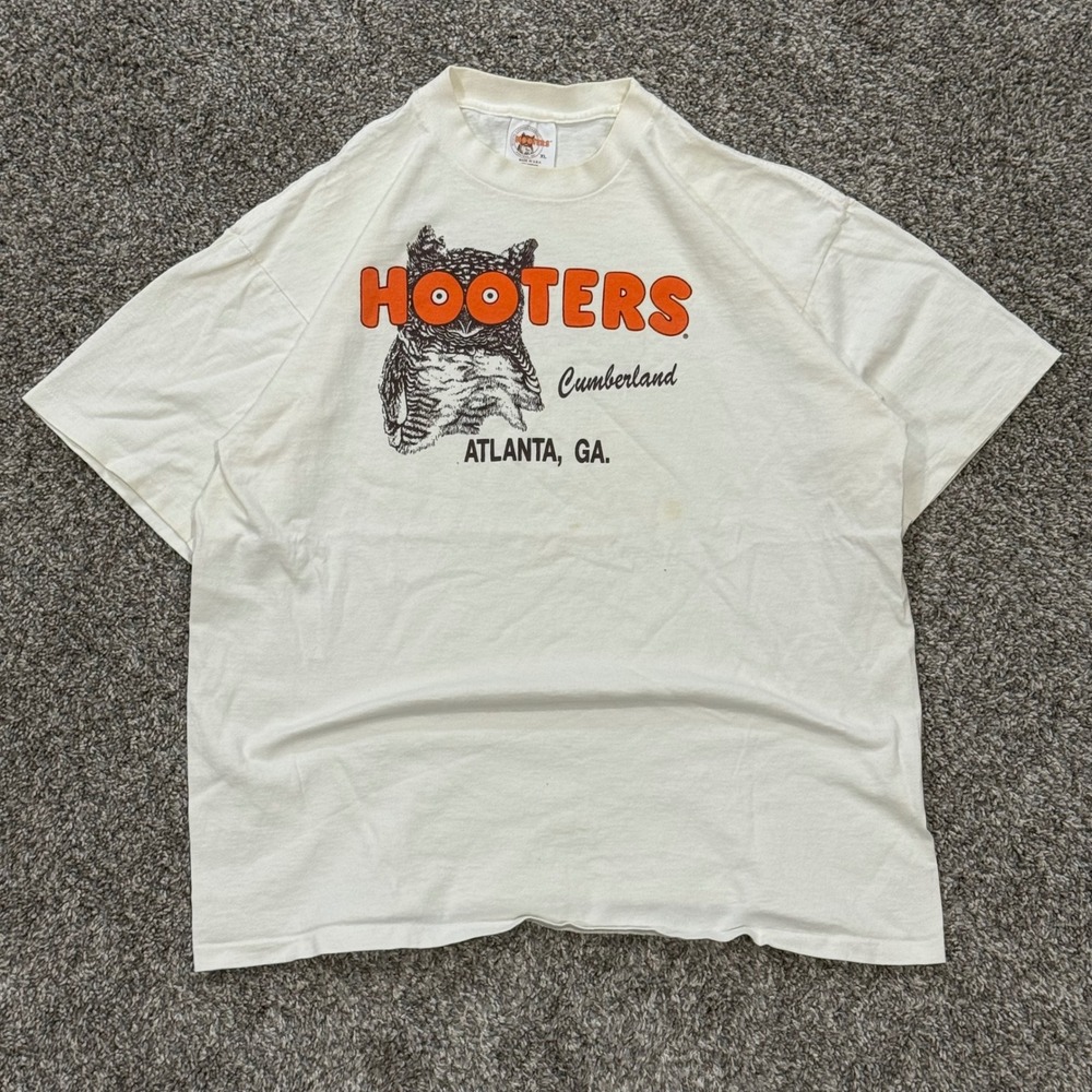 Vintage 90s Hooters Atlanta GA T-Shirt Mens XL Single Stitch More Than Mouthful
